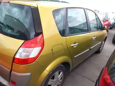Veicolo di demolizione renault scénic ii (jm0/1_) 1.6 (jm0c, jm0j, jm1b) dell'anno 2005 alimentato k4mt7