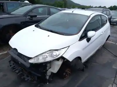 Veículo de Sucata ford fiesta vi (cb1, ccn) 1.6 tdci do ano 2010 alimentado t3ja,tzja,tzjb