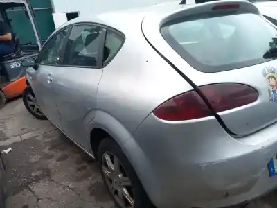 Veículo de Sucata seat leon (1p1) 1.9 tdi do ano 2007 alimentado bkc,bls,bxe