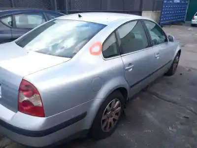 Scrapping Vehicle volkswagen passat b5.5 variant (3b6) 1.9 tdi of the year 2003 powered avf,awx