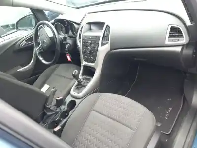 Sloopvoertuig opel astra j (p10) 1.7 cdti (68) van het jaar 2013 aangedreven a 17 dtc,a 17 dte,a 17 dtj
