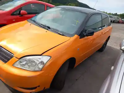 Veículo de Sucata toyota corolla (_e12_) 2.0 d-4d (cde120_) do ano 2003 alimentado 1cd-ftv