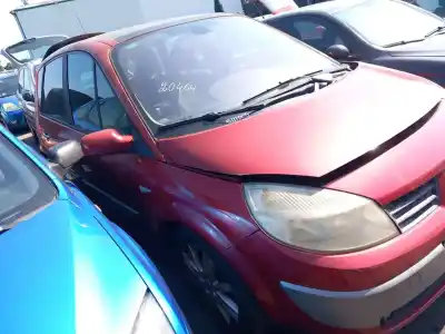 Veicolo di demolizione renault scénic ii (jm0/1_) 1.9 dci (jm0g, jm12, jm1g, jm2c) dell'anno 2004 alimentato f9q 812