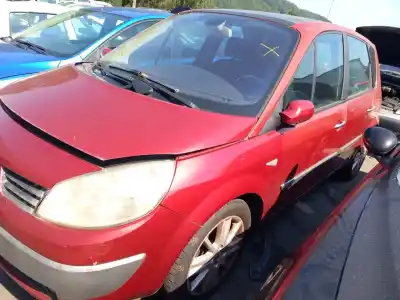 Veicolo di demolizione renault scénic ii (jm0/1_) 1.9 dci (jm0g, jm12, jm1g, jm2c) dell'anno 2004 alimentato f9q 812