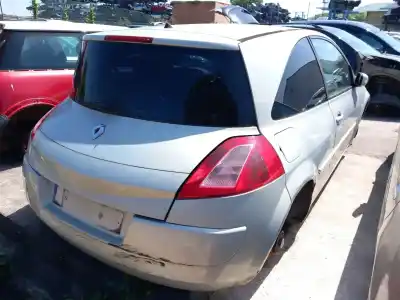 Здавання транспортного засобу renault megane ii (bm0/1_, cm0/1_) 1.5 dci (bm0f, bm0t, bm2b, cm0f, cm0t) року 2003 потужний k9k 722