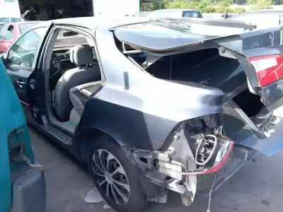 Scrapping Vehicle renault laguna ii (bg0/1_) 1.9 dci (bg08, bg0g) of the year 2004 powered f9q 650,f9q 670,f9q 674,f9q 750