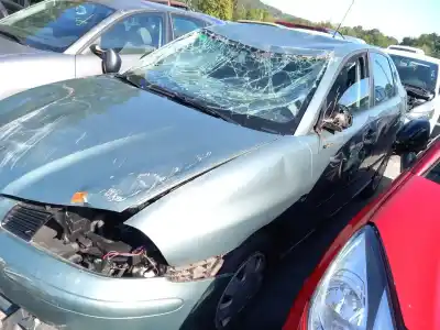 Veículo de Sucata seat cordoba (6l2) 1.9 tdi do ano 2003 alimentado atd,axr,bmt