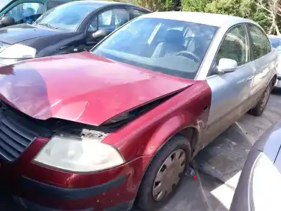 Sloopvoertuig VOLKSWAGEN PASSAT B5.5 (3B3)  van het jaar 2002 aangedreven AVF,AWX