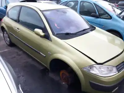 Здавання транспортного засобу renault megane ii (bm0/1_, cm0/1_) 1.9 dci (bm0g, cm0g) року 2004 потужний f9q 800