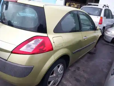 Здавання транспортного засобу renault megane ii (bm0/1_, cm0/1_) 1.9 dci (bm0g, cm0g) року 2004 потужний f9q 800