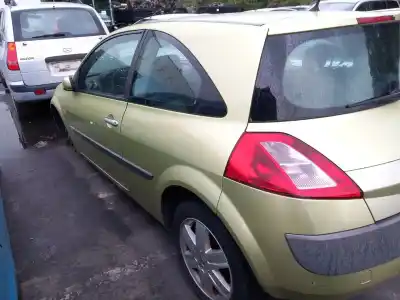 Здавання транспортного засобу renault megane ii (bm0/1_, cm0/1_) 1.9 dci (bm0g, cm0g) року 2004 потужний f9q 800