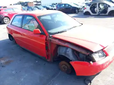 Veículo de Sucata audi a3 (8l1) 1.8 t do ano 2000 alimentado agu,aqa,arz,aum Veículo de Sucata audi a3 (8l1) 1.8 t do ano 2000 alimentado agu,aqa,arz,aum