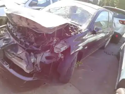 Scrapping Vehicle renault megane ii (bm0/1_, cm0/1_) 1.6 16v (bm0c, cm0c) of the year 2003 powered k4m 760