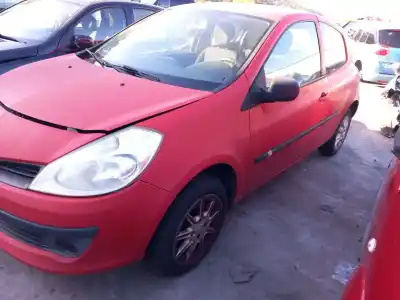 Veicolo di demolizione renault clio iii (br0/1, cr0/1) 1.2 16v (br02, br0j, br11, cr02, cr0j, cr11) dell'anno 2009 alimentato d4f 706,d4f 740,d4f 764
