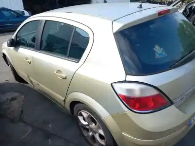 Veicolo di demolizione opel astra h (a04) 1.7 cdti (l48) dell'anno 2004 alimentato z 17 dth