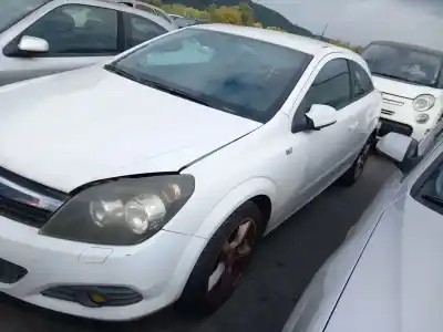 Veicolo di demolizione opel astra h gtc (a04) 1.6 (l08) dell'anno 2008 alimentato z 16 xe1,z 16 xep