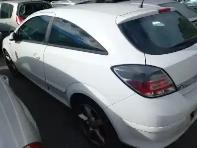 Veicolo di demolizione opel astra h gtc (a04) 1.6 (l08) dell'anno 2008 alimentato z 16 xe1,z 16 xep