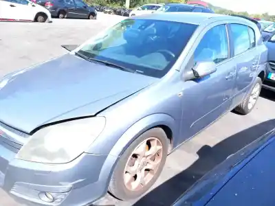 Veicolo di demolizione opel astra h (a04) 1.7 cdti (l48) dell'anno 2004 alimentato z 17 dth