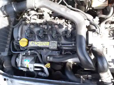 Veicolo di demolizione opel astra h (a04) 1.7 cdti (l48) dell'anno 2004 alimentato z 17 dth
