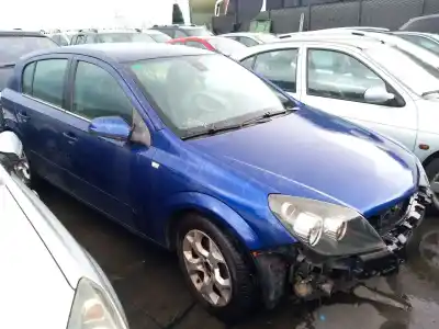 Veicolo di demolizione opel astra h (a04) 1.7 cdti (l48) dell'anno 2004 alimentato z 17 dt,z 17 dth