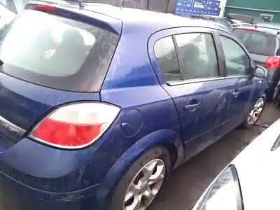 Veicolo di demolizione opel astra h (a04) 1.7 cdti (l48) dell'anno 2004 alimentato z 17 dt,z 17 dth