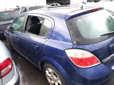 Veicolo di demolizione opel astra h (a04) 1.7 cdti (l48) dell'anno 2004 alimentato z 17 dt,z 17 dth