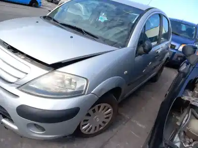 Véhicule à la ferraille citroen c3 i (fc_, fn_) 1.4 hdi de l'année 2006 alimenté 8hx (dv4td),8hz (dv4td)
