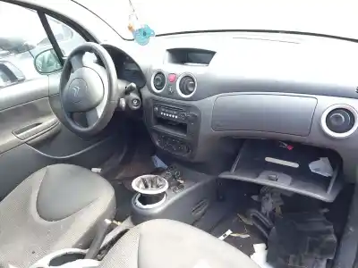 Véhicule à la ferraille citroen c3 i (fc_, fn_) 1.4 hdi de l'année 2006 alimenté 8hx (dv4td),8hz (dv4td)