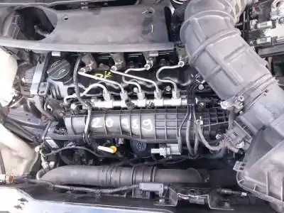 Veículo de Sucata KIA CARENS IV 1.7 CRDI do ano 2014 alimentado D4FD