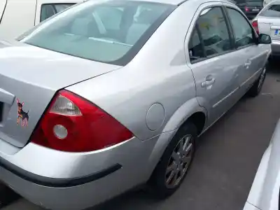 Sloopvoertuig ford mondeo iii sedán (b4y) 2.0 16v van het jaar 2002 aangedreven cjba,cjbb