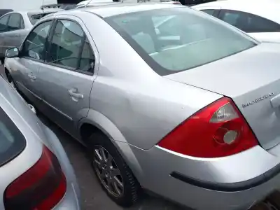 Sloopvoertuig ford mondeo iii sedán (b4y) 2.0 16v van het jaar 2002 aangedreven cjba,cjbb