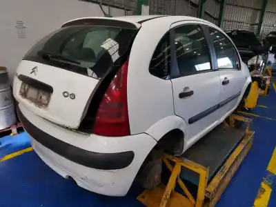Véhicule à la ferraille citroen c3 i (fc_, fn_) 1.4 hdi de l'année 2005 alimenté 8hx (dv4td),8hz (dv4td)