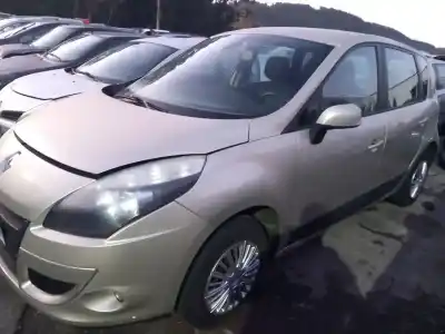 Scrapping Vehicle renault scénic iii (jz0/1_) 1.5 dci of the year 2009 powered k9k 830