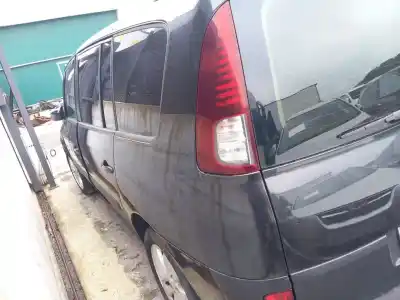 Véhicule à la ferraille renault espace iv (jk0/1_) 2.0 dci (jk01, jk02, jk1j, jk1k, jk1h) de l'année 2007 alimenté m9r 740,m9r 750,m9r 814,m9r 815,m9r 858