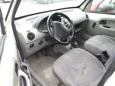 Veicolo di demolizione renault kangoo express (fc0/1_) d 65 1.9 (fc0e, fc02, fc0j, fc0n) dell'anno 2002 alimentato f8q 630,f8q 632