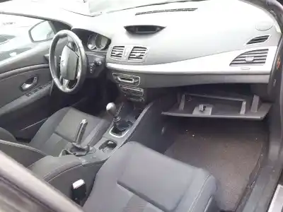 Scrapping Vehicle renault megane iii fastback (bz0/1_, b3_) 1.9 dci (bz0n, bz0j) of the year 2009 powered f9q 870,f9q 872