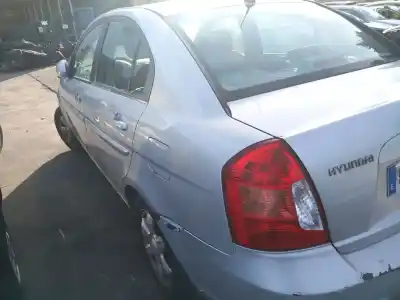 Veículo de Sucata hyundai accent iii sedán (mc) 1.5 crdi gls do ano 2007 alimentado d4fa