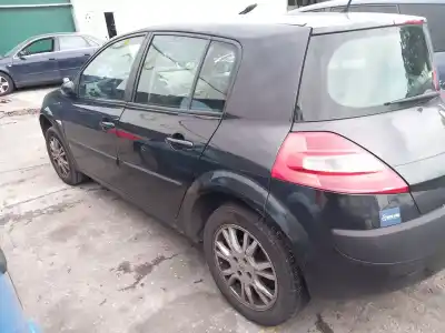 Veicolo di demolizione renault megane ii (bm0/1_, cm0/1_) 1.5 dci (bm1f, cm1f) dell'anno 2009 alimentato k9k 724