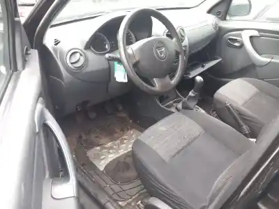 Veículo de Sucata dacia duster (hs_) 1.6 16v do ano 2012 alimentado k4m 690,k4m 694,k4m 696,k4m 842,k4m 896