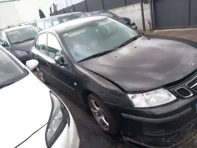 Veículo de Sucata saab 9-3 (ys3f, e79, d79, d75) 2.2 tid do ano 2003 alimentado d223l