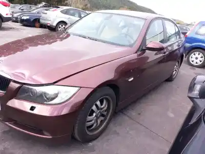Veículo de Sucata bmw 3 (e90) 318 i do ano 2005 alimentado n46 b20 b