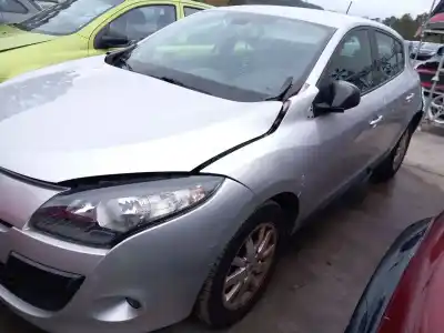 Scrapping Vehicle renault megane iii fastback (bz0/1_, b3_) 1.6 16v (bz1b, bz1h) of the year 2011 powered k4m 838,k4m 858