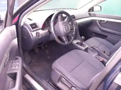 Veículo de Sucata audi a4 b7 (8ec) 2.0 do ano 2005 alimentado bkn