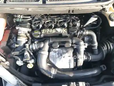 Véhicule à la ferraille ford c-max (dm2) 1.6 tdci de l'année 2010 alimenté g8da,g8db,g8dd