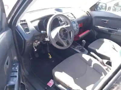 Véhicule à la ferraille kia soul i (am) 1.6 crdi 128 de l'année 2009 alimenté d4fb