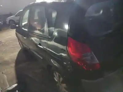 Veicolo di demolizione renault scénic ii (jm0/1_) 1.9 dci (jm14) dell'anno 2007 alimentato f9q 803,f9q 804,f9q 816,f9q 818