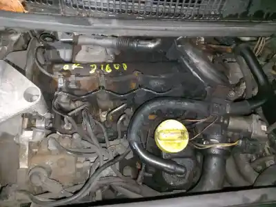 Veicolo di demolizione renault scénic ii (jm0/1_) 1.9 dci (jm14) dell'anno 2007 alimentato f9q 803,f9q 804,f9q 816,f9q 818