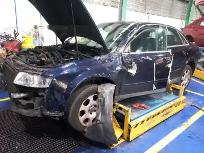 Scrapping Vehicle audi a4 b6 (8e2) 1.9 tdi quattro of the year 2003 powered avf