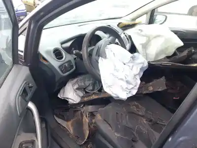 Véhicule à la ferraille ford fiesta vi (cb1, ccn) 1.4 tdci de l'année 2011 alimenté f6jd,kvja