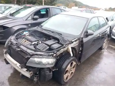 Veículo de Sucata audi a3 (8p1) 2.0 fsi do ano 2003 alimentado axw,blr,blx,bly,bmb,bvy,bvz